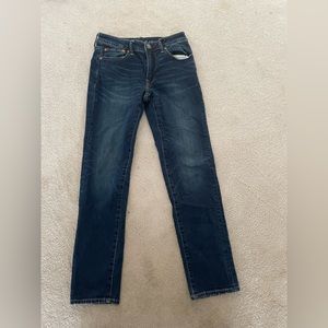 Dark Wash Men’s Jeans